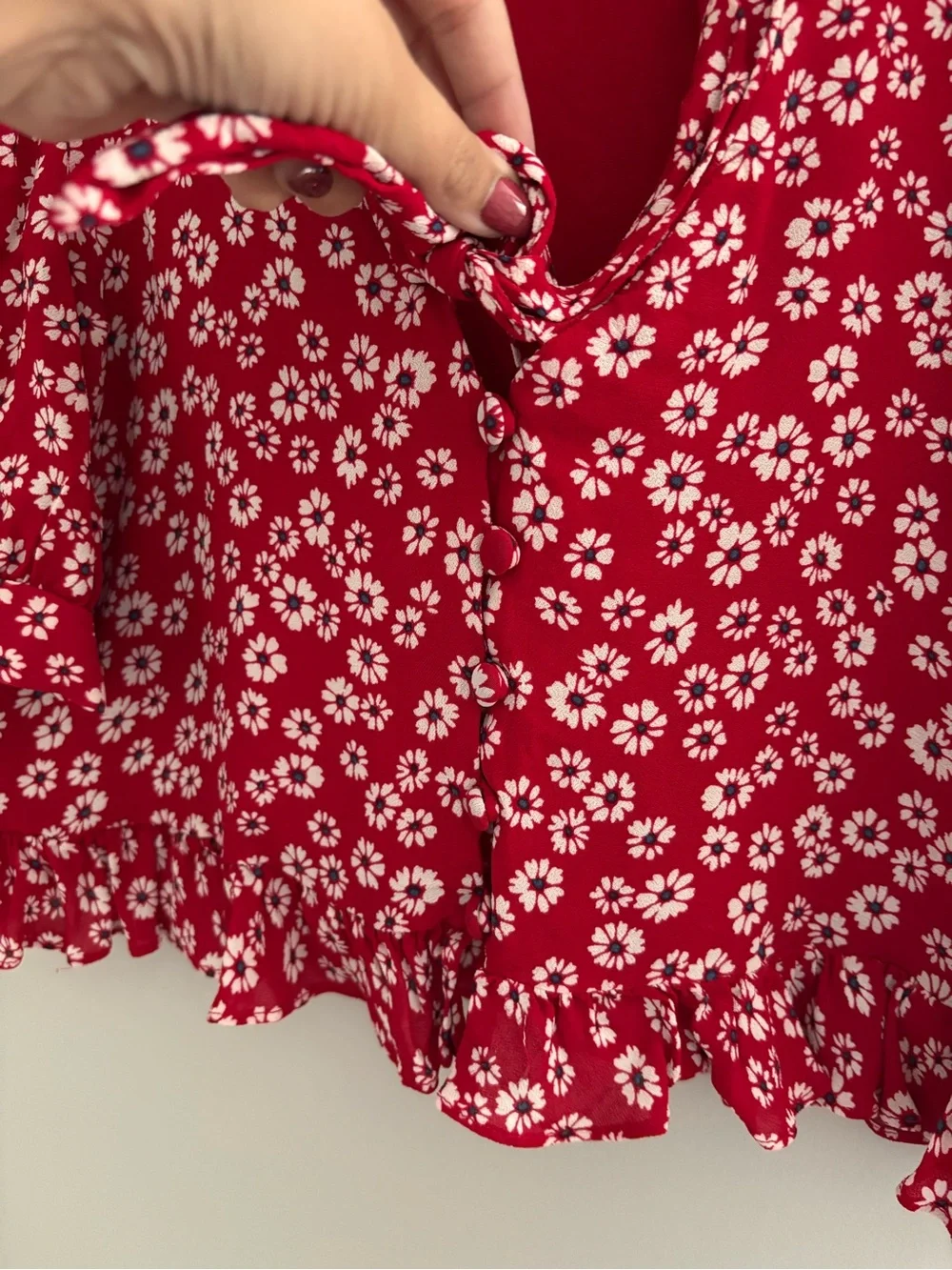 Reformation red daisy